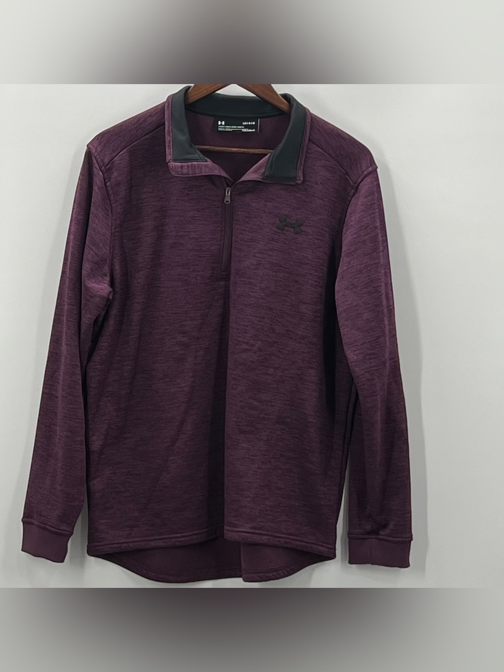 439 Under Armour Large Men's Plum Heather Half-Zip Pullover
